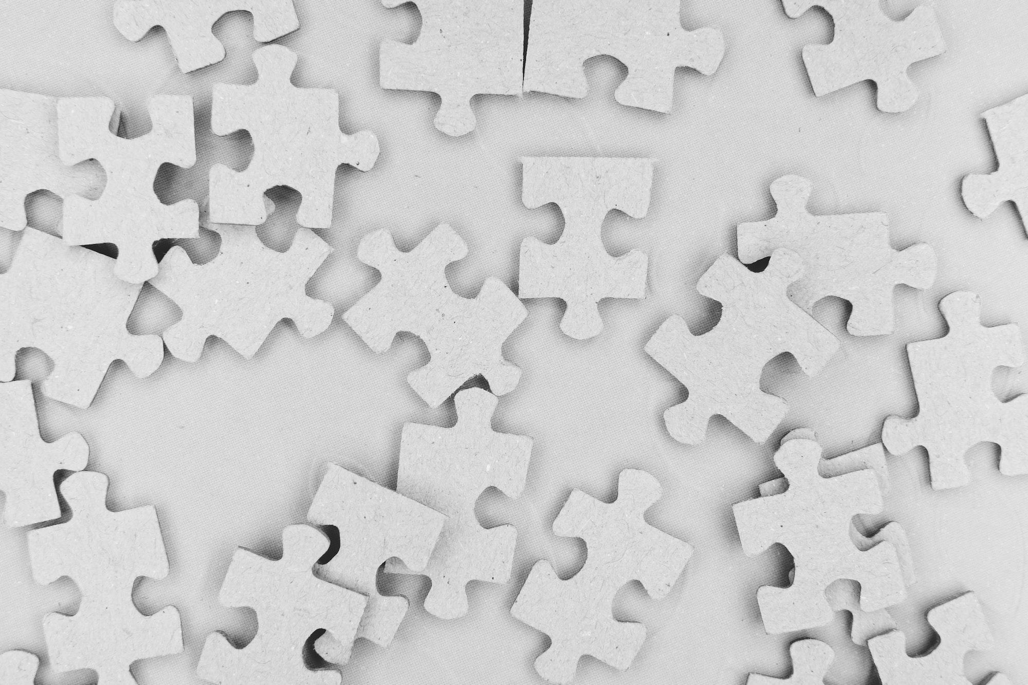 Black-or-white thinkers and their opposites Featured Image